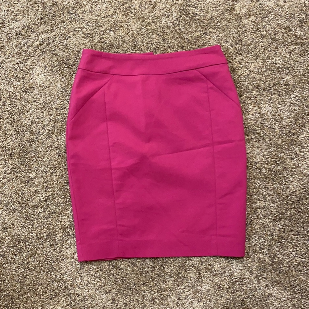 H&M 🔥 Pink Pencil Skirt
